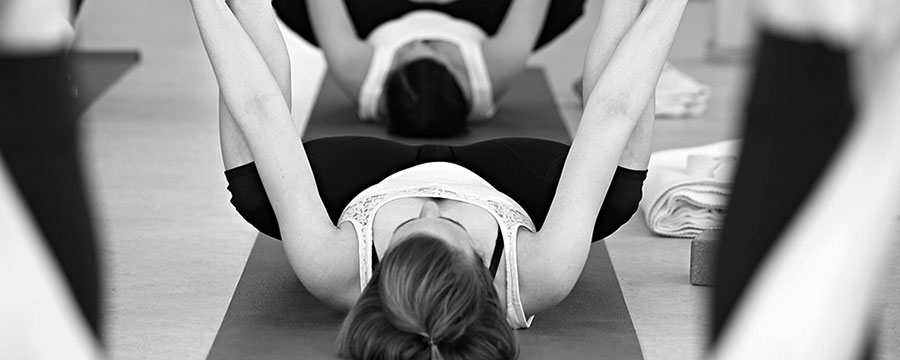 Yoga bei Yoga Jetzt – Kursgebühren für Gruppen- oder Einzelunterricht